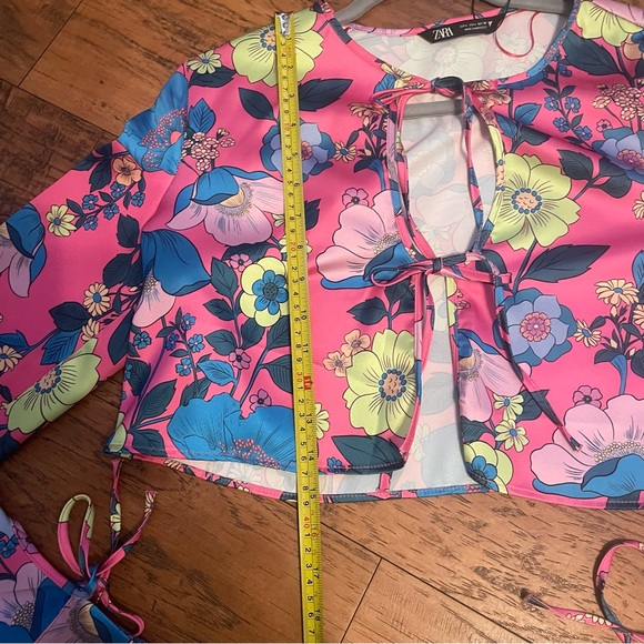 Zara Wmns Cropped satin effect tie close floral pattern shirt Sz large - Picture 6 of 8